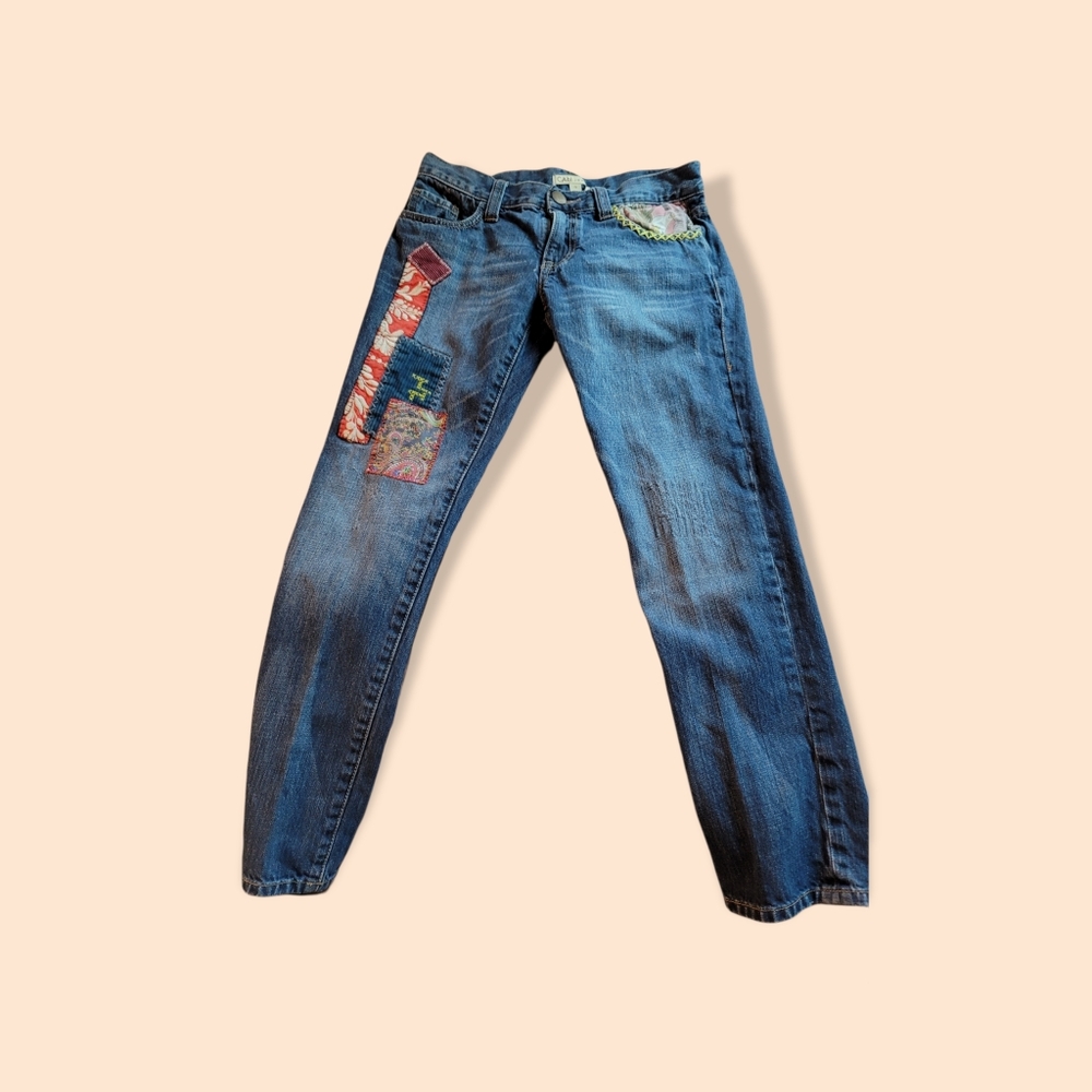 Cabi Embroidered Jeans - Picture 2 of 8